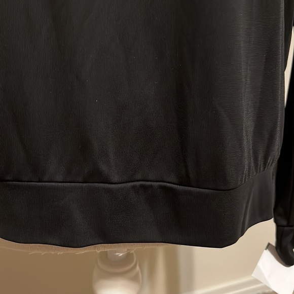 Sable Knit top, black with embroidery , size small - Picture 3 of 9